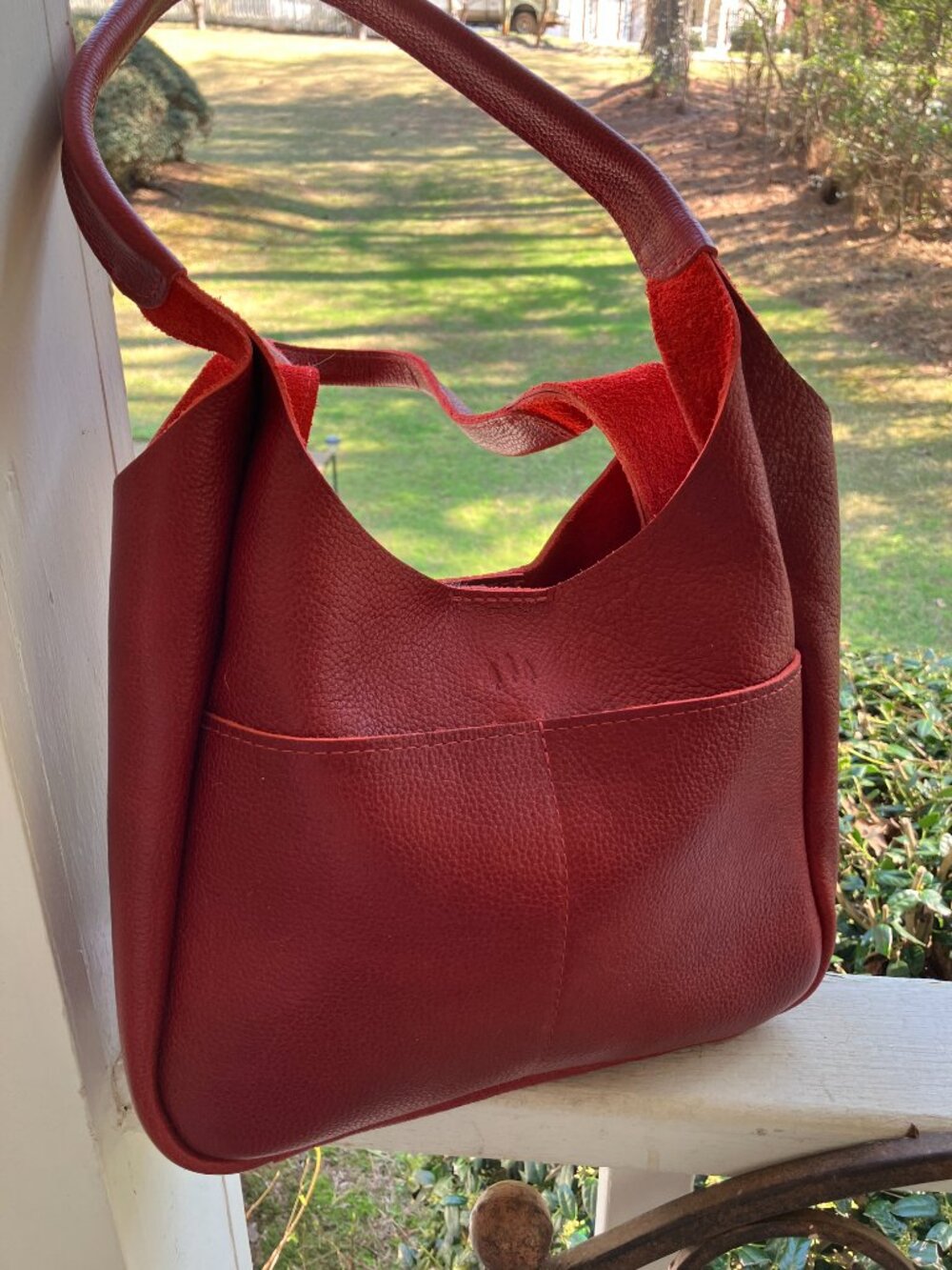 Red hot chili peppers! Portland Leather Madison Shoulder Bag. - Picture 2 of 9